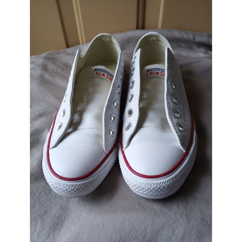 Converse Chuck Taylor All Star Leather Low Top White Women's 7 Men's 5 (132173C) - Picture 2 of 11